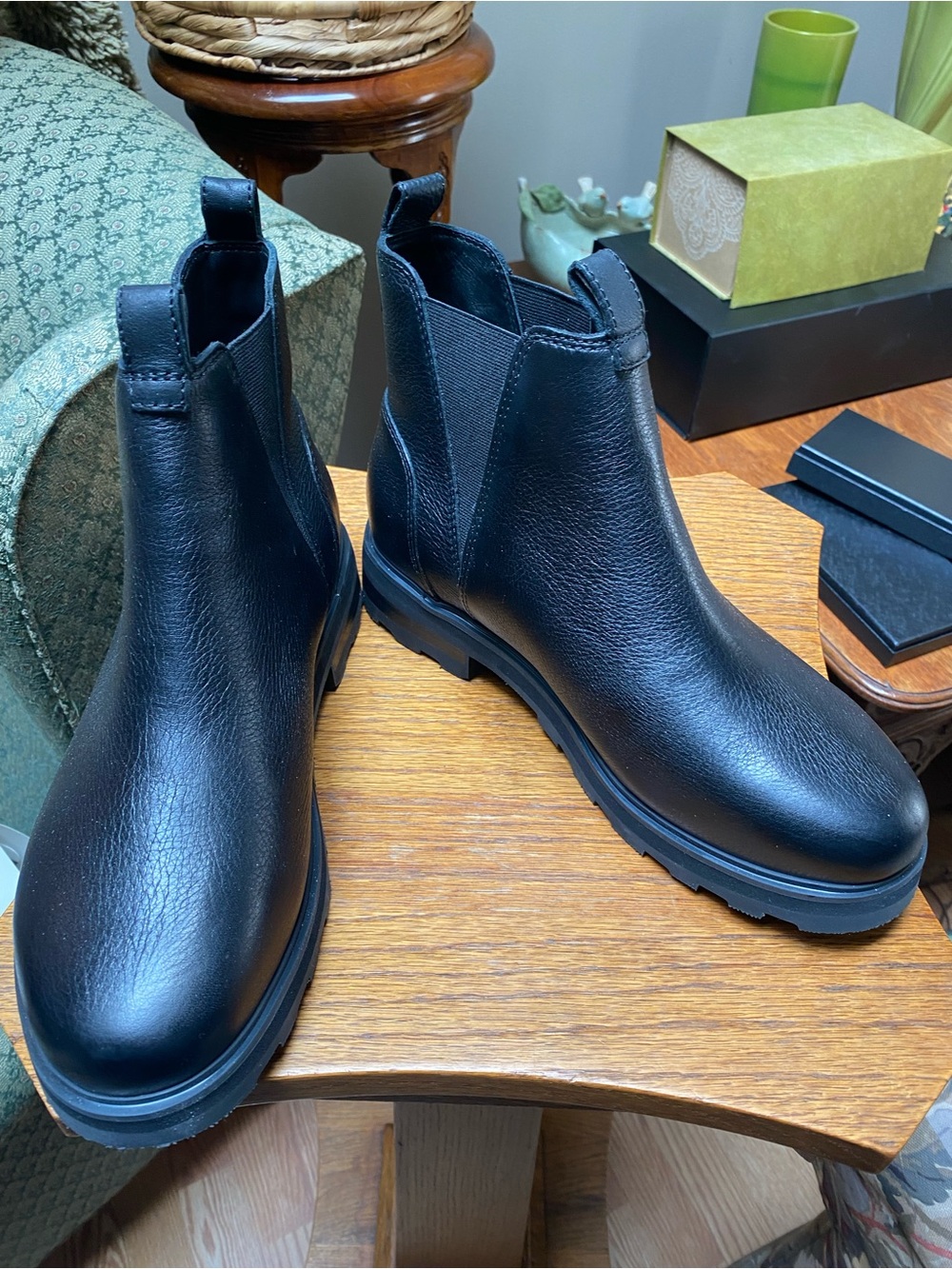 Sperry Black Leather Chelsea Ankle Boots
